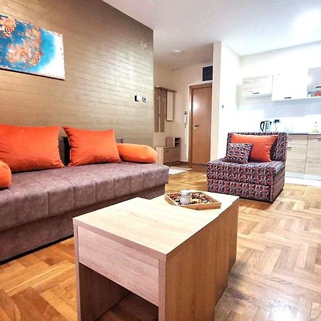 Apartment Vas Raj Novi Sad Eksteriør bilde