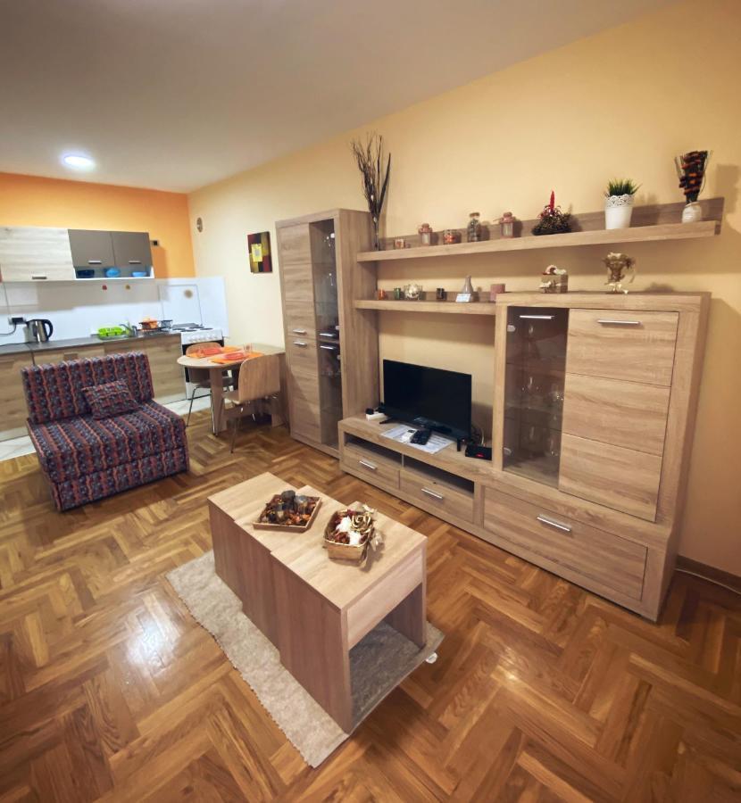 Apartment Vas Raj Novi Sad Eksteriør bilde
